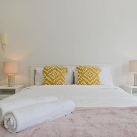 Great Location! Darling Harbour Superb 2Br Apt ซิดนีย์ ภายนอก รูปภาพ